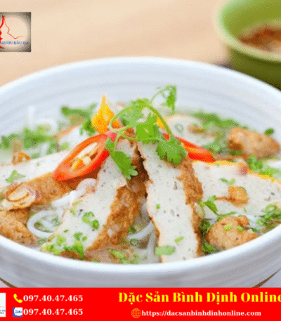Bánh Canh Mì Nhứt Bình Định